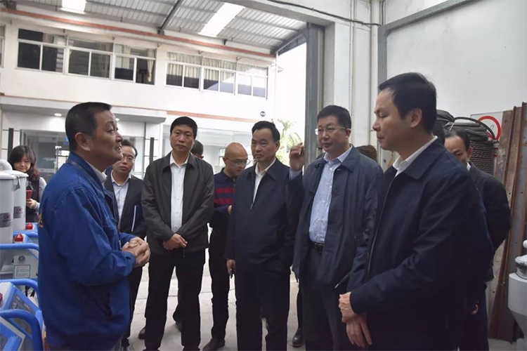 汕頭市委常委、常務(wù)副市長(zhǎng)李耿堅(jiān)一行前往我司調(diào)研指導(dǎo)